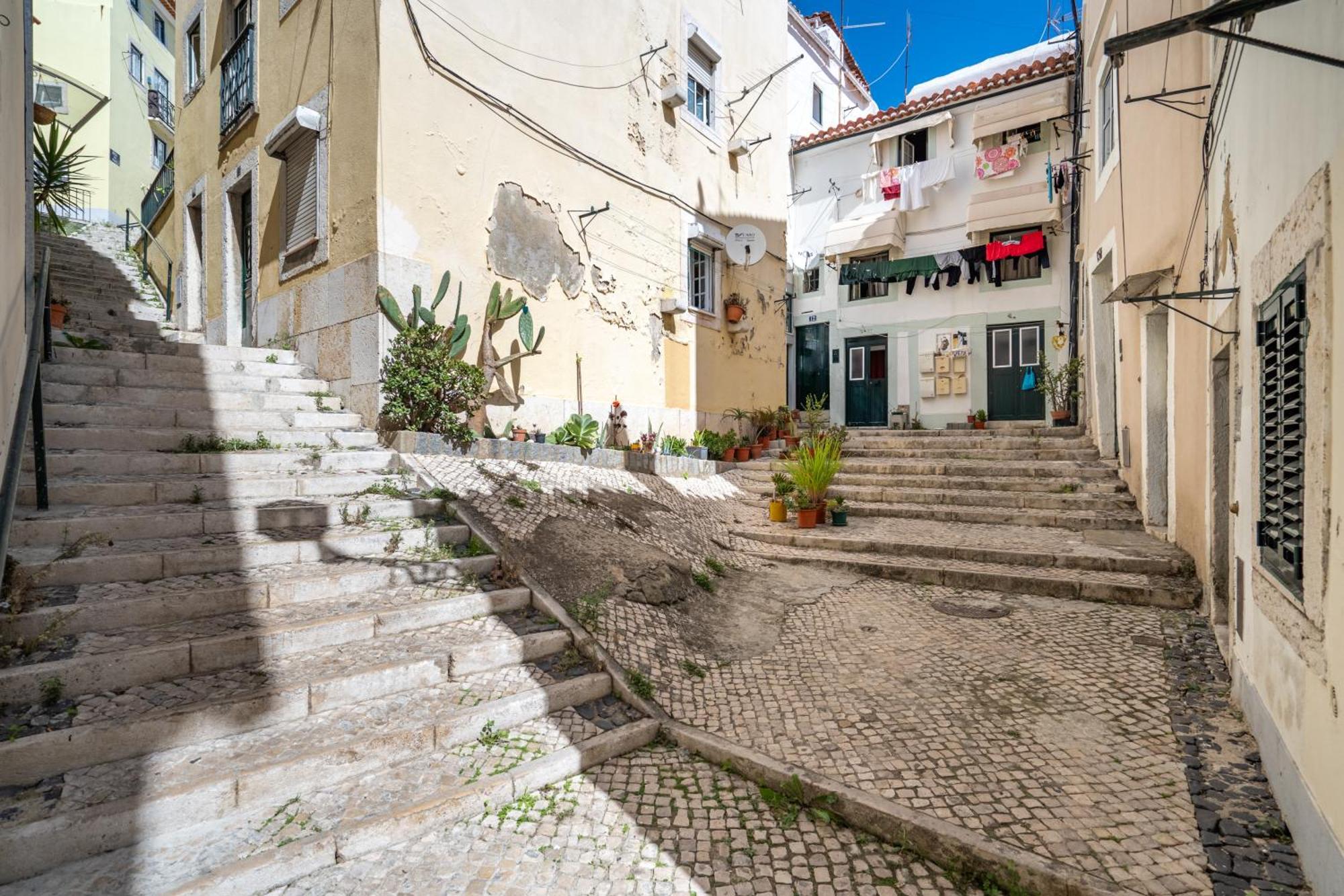 Studio In The Heart Of Alfama! Super Central! Lisboa Exteriör bild